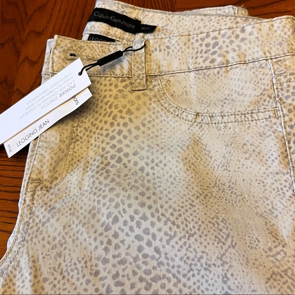 Calvin Klein Snakeskin Leggings - Picture 3 of 15